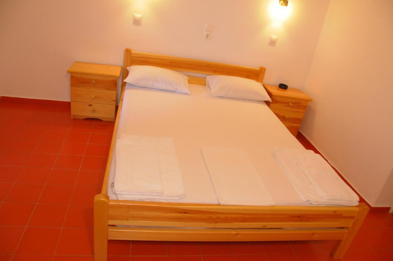 Asprogerakata Chalikias Rooms מראה חיצוני תמונה
