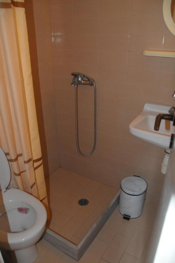 Asprogerakata Chalikias Rooms מראה חיצוני תמונה